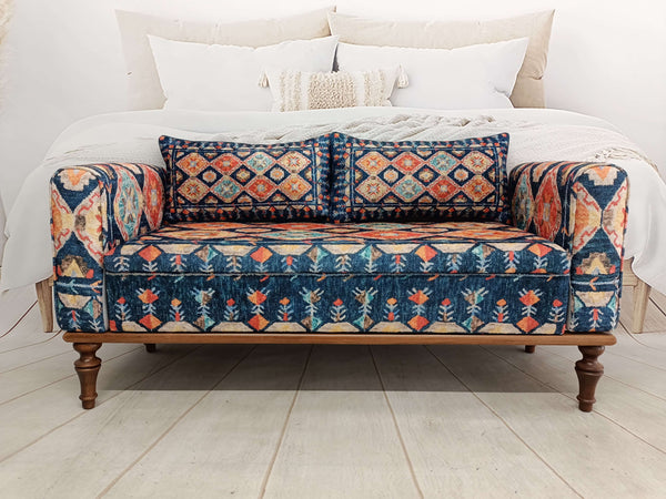 Piano Sitting Couch Footstool Bench, Close-up of Bohemian Pattern Round Bench, Classic Fabric Upholstered Entryway Round Bench Bedroom